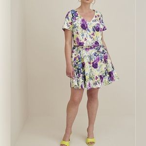 NWT Mini Textured Knit Skater Set